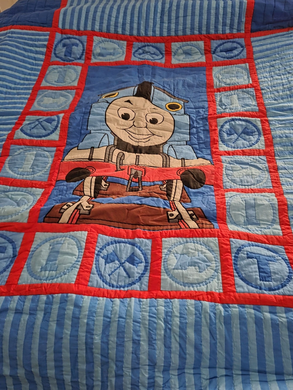 Thomas The Tank Engine Quilt